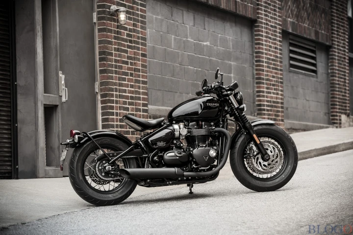 Triumph Bonneville Bobber Black 2018