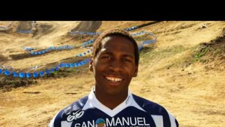 Yamaha YZ450F 2010: James Stewart e i 