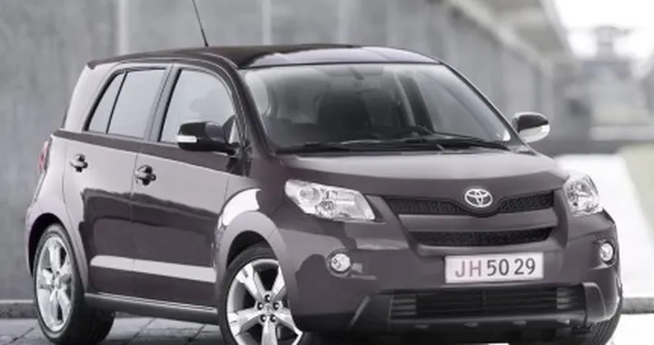 Toyota: utili azzerati nel secondo semestre 2008