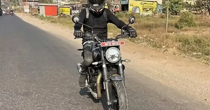 Triumph si rimpicciolisce: ecco perché le 400 diventano 350