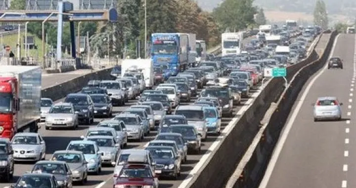 Autostrade: salgono i prezzi per il 2010