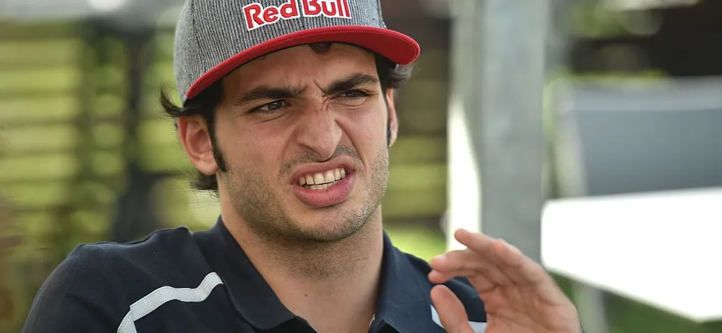 F1: Carlos Sainz è il nuovo pilota Ferrari fino al 2022