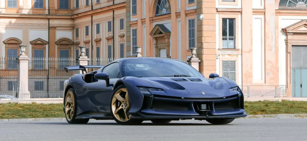Ferrari SF90 XX Spider: rarità all'asta