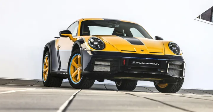 La Porsche Sonderwunsch 911 Dakar celebra la fine di un ciclo