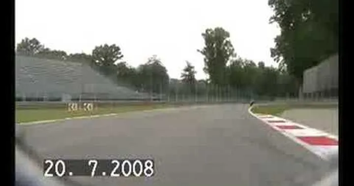 Moto Aprilia RSV 1000 del 2002 - Monza camera on board