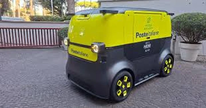Boxi: il quadriciclo elettrico di Poste Italiane per la consegna autonoma