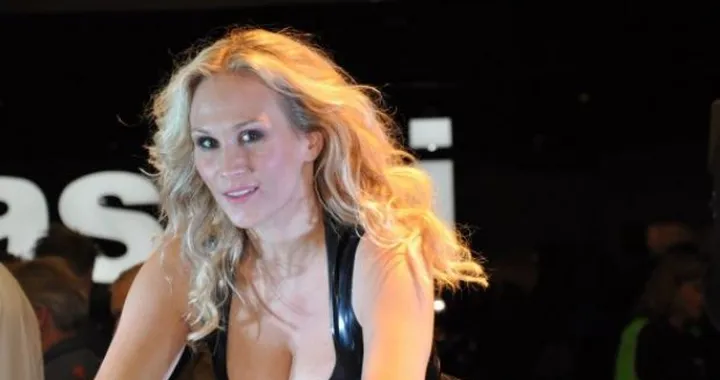 Sexy Bikers: le ragazze del Salone di Colonia - Parte 2