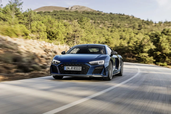 Audi R8: il V10 lotta per la sopravvivenza