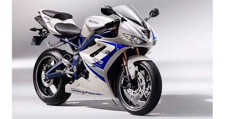 La moto che non c'è: tourer 700 e sport 1000