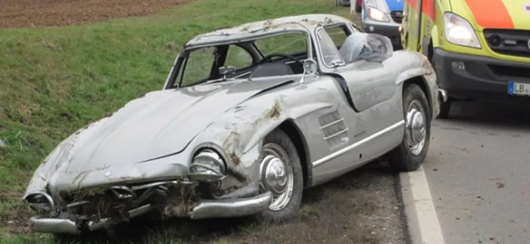 Mercedes 300 SL: grave incidente in Germania