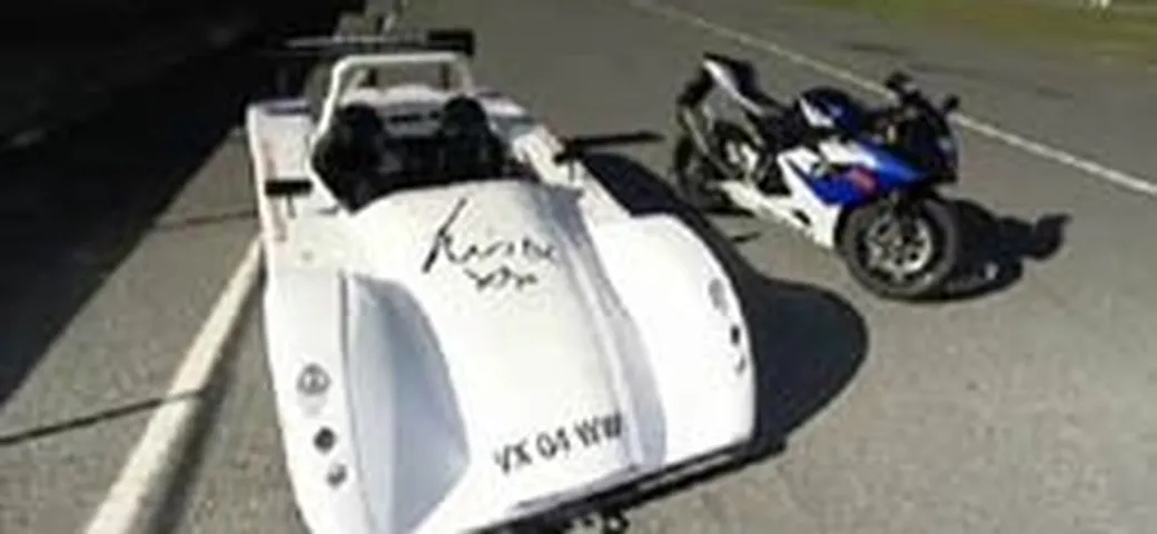 Video Westfield XTR4 vs Suzuki GSX-R