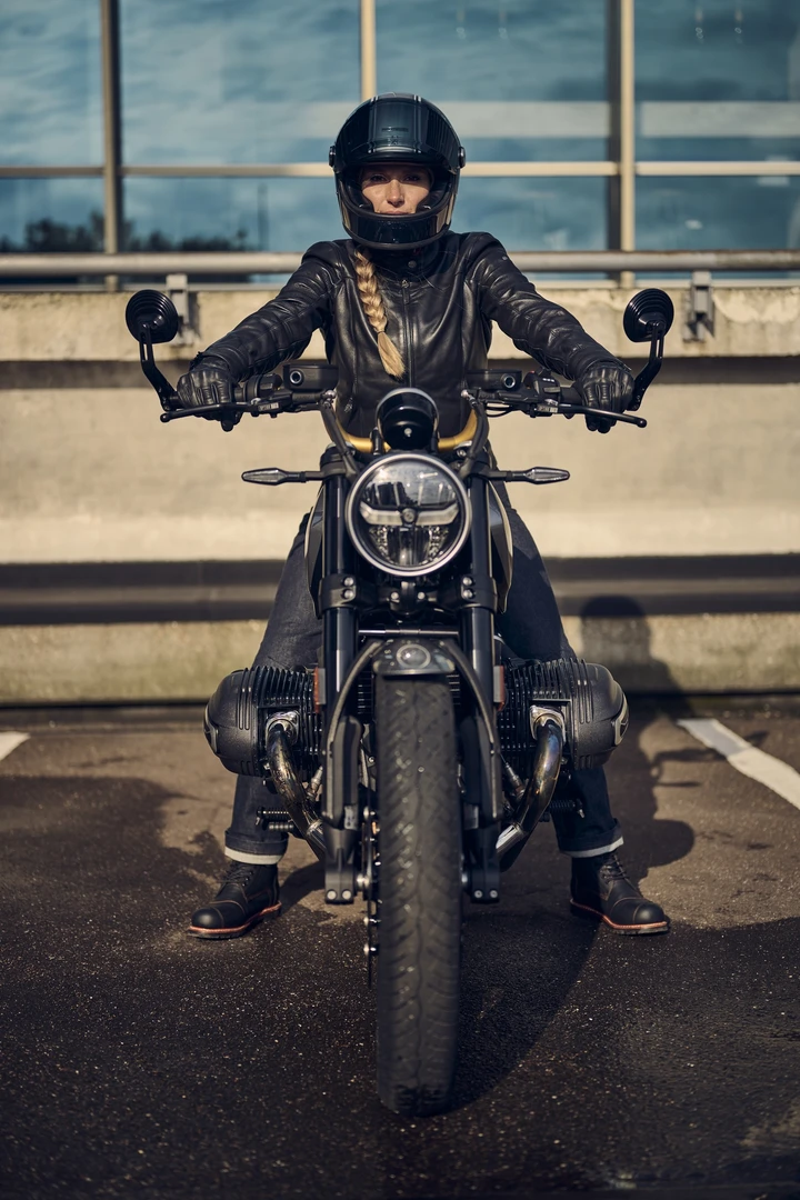 ingrandisci immagine