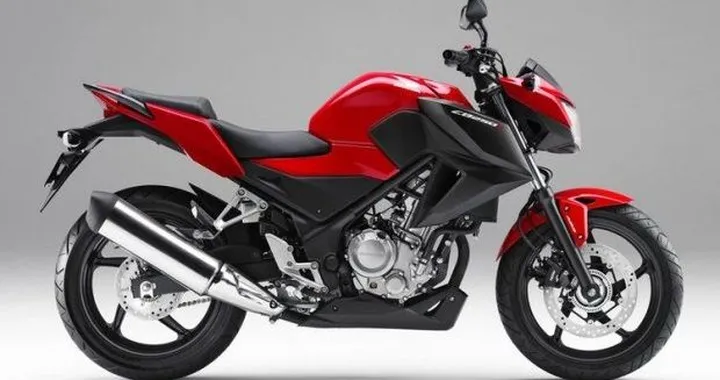 Honda CB300F 2015: la piccola 'naked' di casa Honda presto in Europa [Foto e Video]