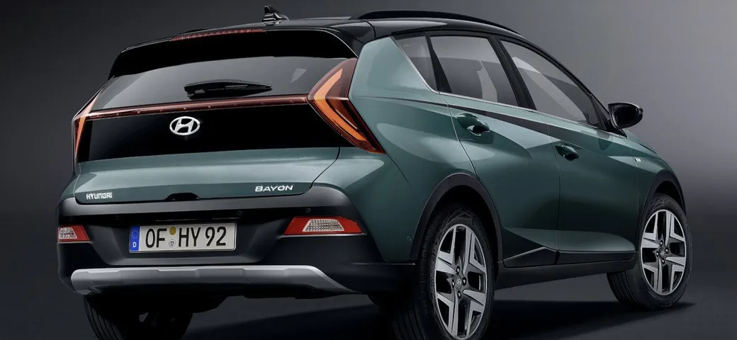 Hyundai Bayon 2021: dimensioni, motori e interni del piccolo SUV