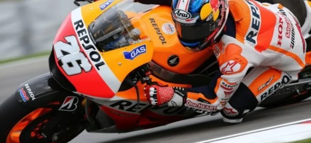 MotoGP Brno: salta l’imbattibilità di Marquez ma non della Honda, con Pedrosa sugli scudi. Gran podio per Lorenzo e Rossi