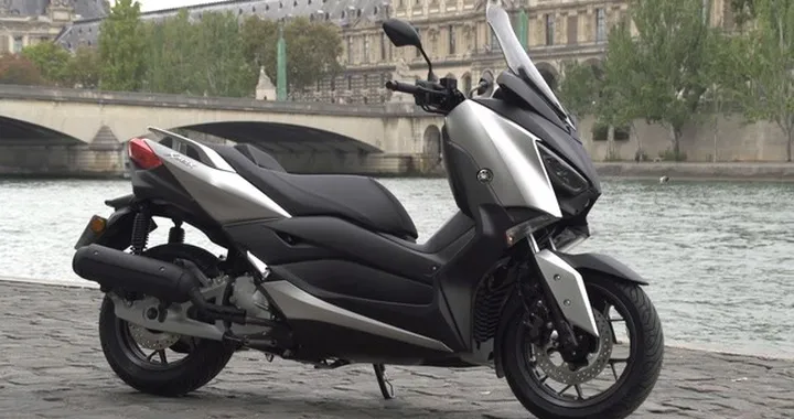 Yamaha X-MAX 125 - Dettagli statici