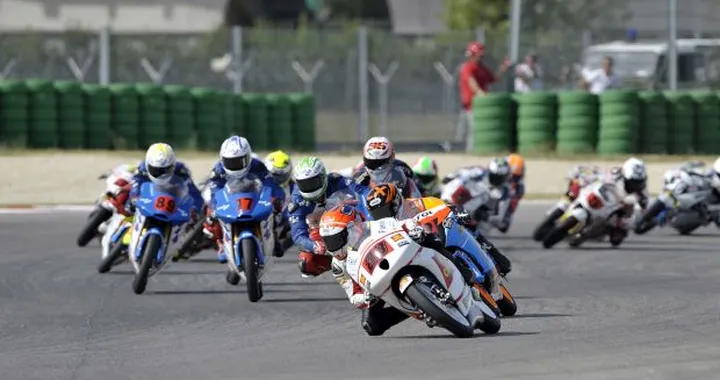 CIV, si scaldano i motori