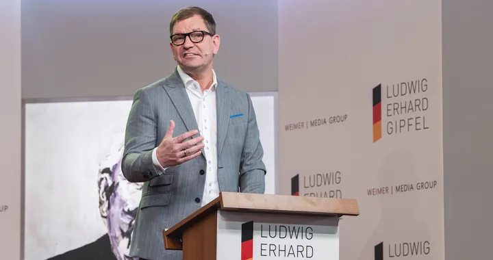 Audi, Markus Duesmann: ‘C’è bisogno di nuove idee per la transizione energetica’