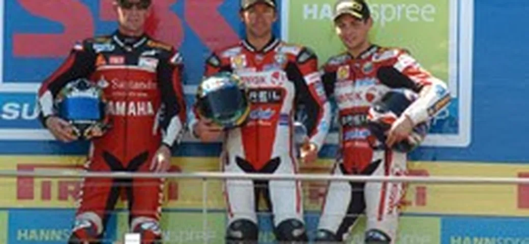 SBK: Strepitosa doppietta di Re Troy Bayliss