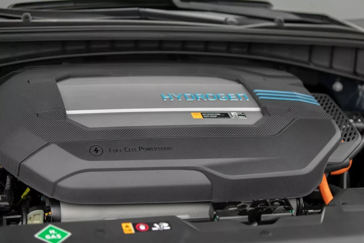 Hyundai vuole trasformare rifiuti organici e di plastica in idrogeno