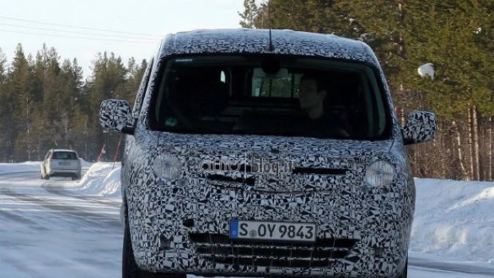 Prime foto spia nuovo Mercedes Citan