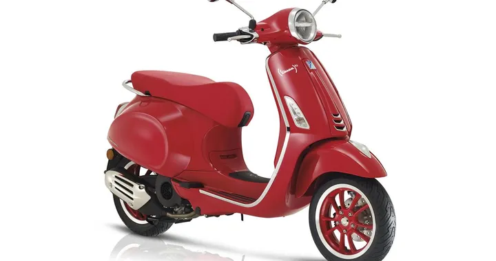 Vespa collabora con RED in occasione del World AIDS Day 2023