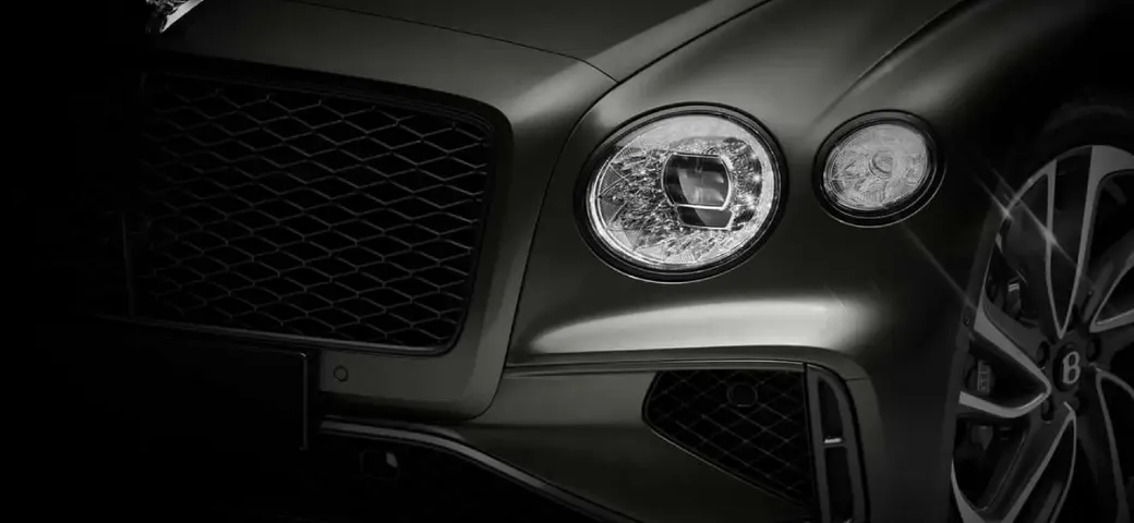 Bentley Flying Spur: 782 CV di potenza grazie al sistema ibrido