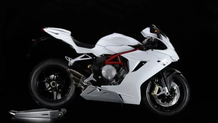 MV Agusta: sistema EAS per le tre cilindri F3 e Brutale 675