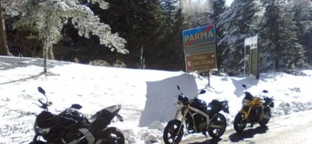 Foto del giorno: Una Hyosung Comet tra le Big
