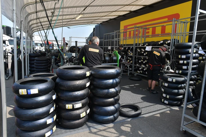 Superbike: Pirelli prepara le soluzioni per il GP di Donington Park