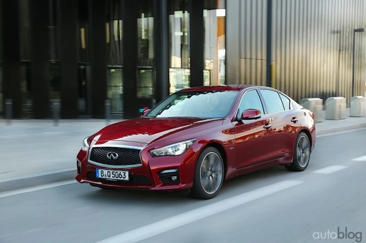 Infiniti Q50: arriva il benzina 2.0 turbo, ad un prezzo di 42.040 euro