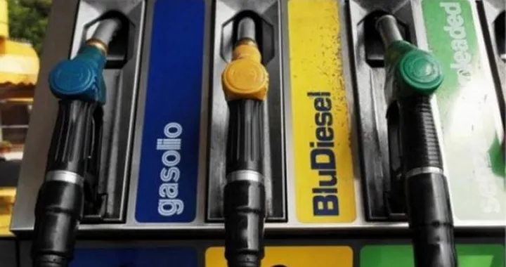 Prezzi benzina: la media a Roma è 1,579 euro al litro