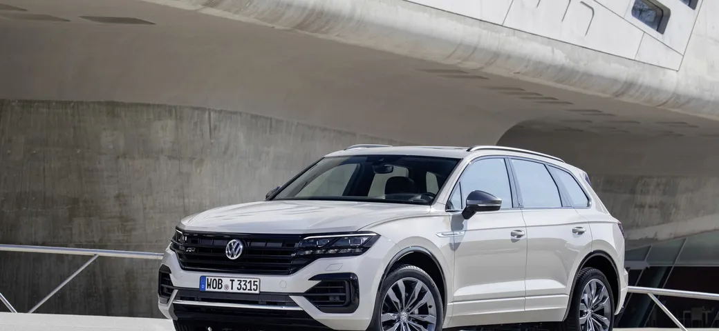 Volkswagen Touareg: in arrivo le versioni sportive GTE ed R?