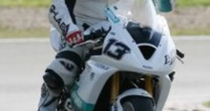 Triumph domina la Supersport tedesca con la Daytona 675