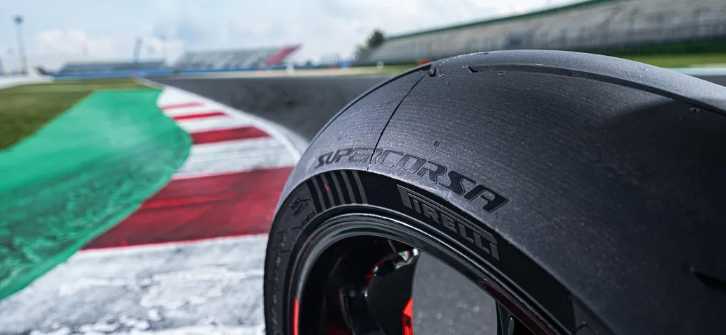 Pirelli Diablo Supercorsa V4: disponibili in versione SP e SC