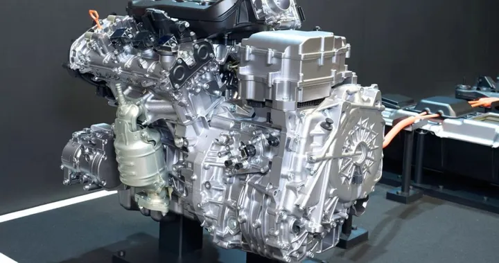 Honda punta sull'ibrido: motore V6 e piattaforma più leggera