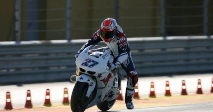 MotoGP: Stoner rivelazione! E' lui il più veloce del secondo giorno di test a Valencia