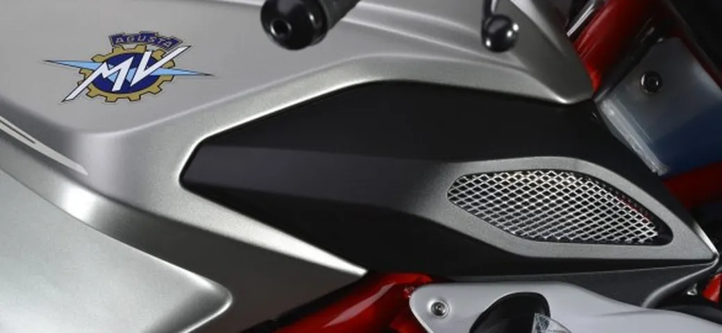 MV Agusta Brutale 800 Dragster in arrivo nel 2014?