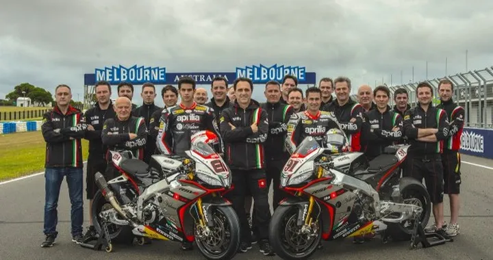 Superbike 2015: Aprilia Red Devils Team pronto al via