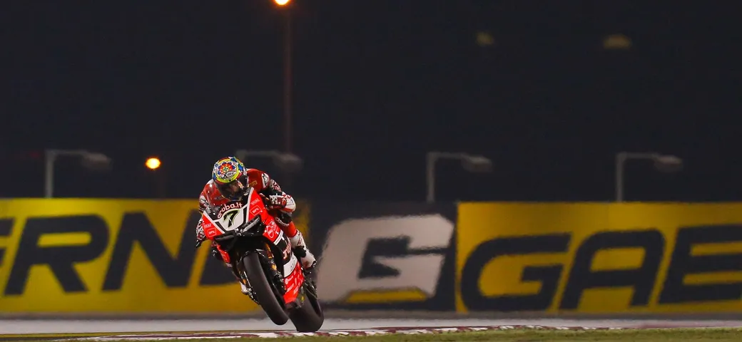 SBK Qatar 2016 FP2: Chaz Davies nella notte di Losail