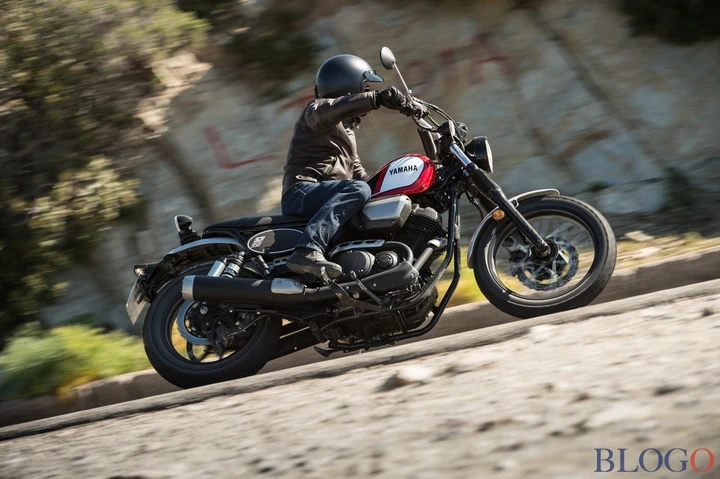 Yamaha SCR950: prima prova