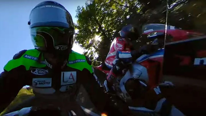 TT 2017: il sorpasso mozzafiato di Guy Martin [Video]