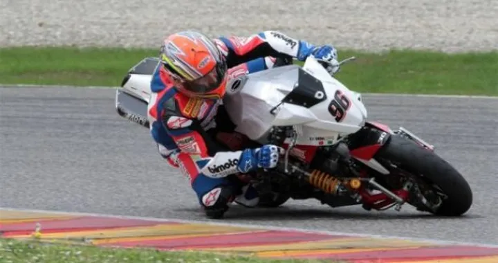 Supertwins e Roadster: vincono Luca Pini su Bimota e Nicola Ruggiero su Aprilia