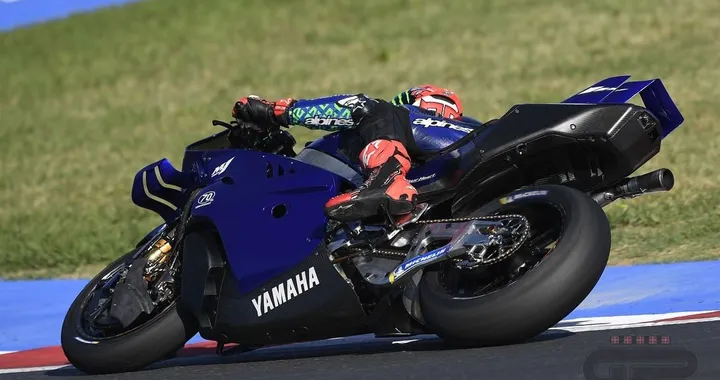 Quartararo boccia la Yamaha V4: “Nessun passo avanti, solo problemi”