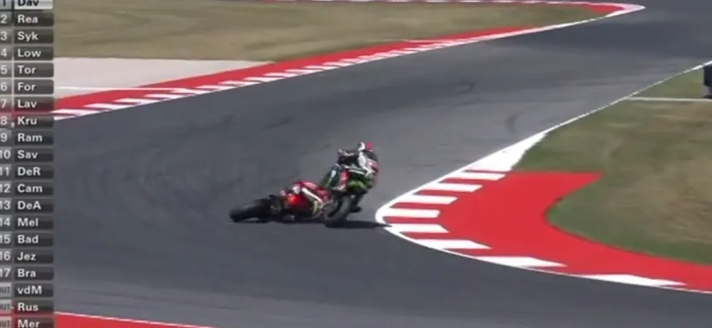 Davies-Rea che paura! Frattura della L3 per il gallese