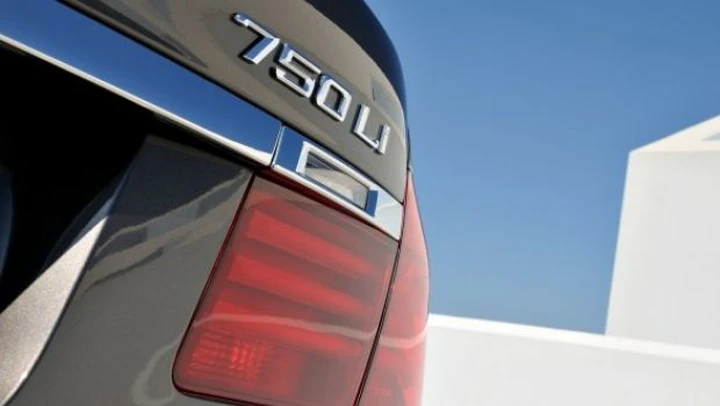 BMW: registrate numerose denominazioni per le vetture del futuro