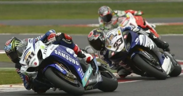 WSBK: il team Crescent Suzuki parteciperà al mondiale 2012