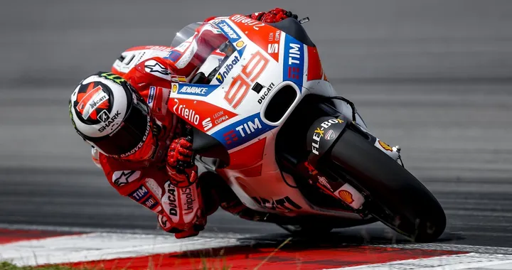 Test Sepang, Lorenzo: "Devo adattarmi alla Ducati"