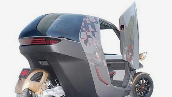 E3W la city car elettrica  KTM