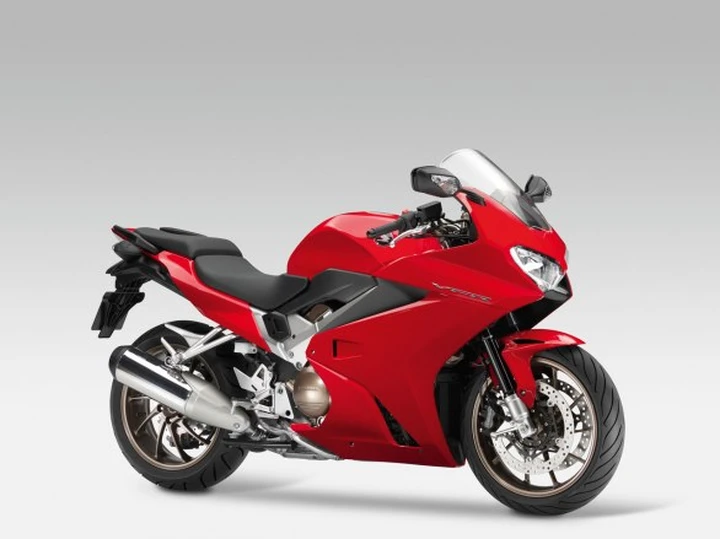 Honda VFR800F MY 2014 Live EICMA 2013
